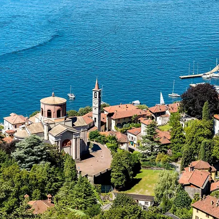 Incanto Sul Lago: Lakefront, Garden & Balconies * Laveno-Mombello