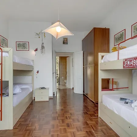 Incanto Sul Lago: Lakefront, Garden & Balconies